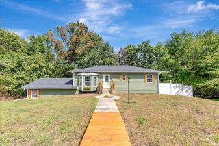 315 W Skyline Drive, Stockton, MO 65785