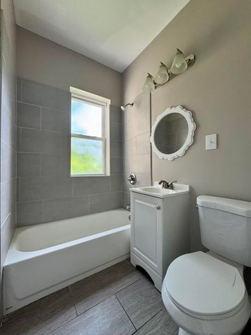 11022 S Vernon Avenue, Chicago, IL 60628