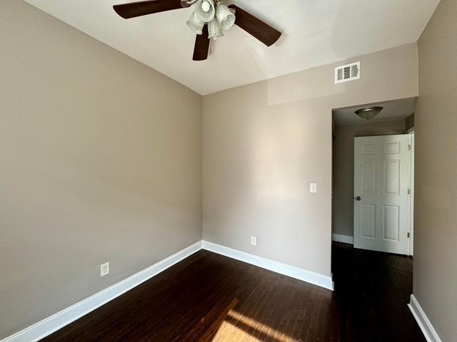 11022 S Vernon Avenue, Chicago, IL 60628