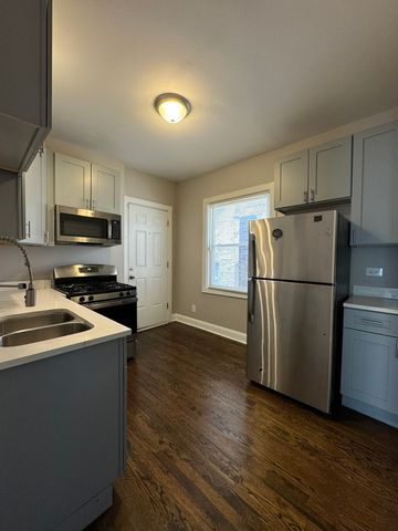11022 S Vernon Avenue, Chicago, IL 60628