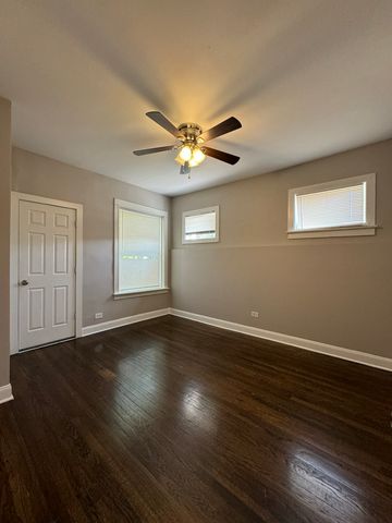 11022 S Vernon Avenue, Chicago, IL 60628