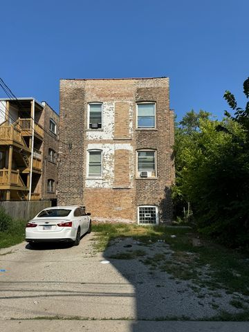 11022 S Vernon Avenue, Chicago, IL 60628