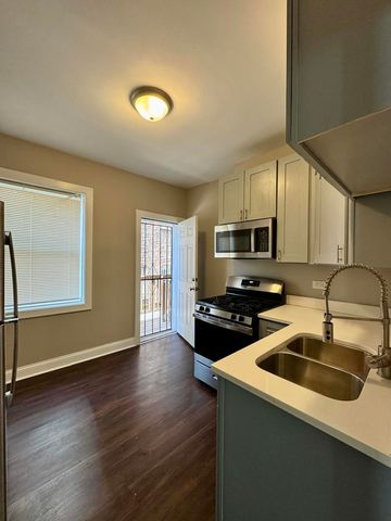 11022 S Vernon Avenue, Chicago, IL 60628