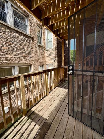 11022 S Vernon Avenue, Chicago, IL 60628