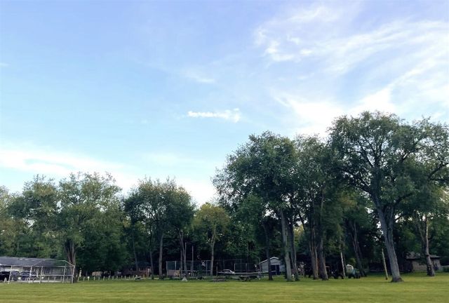 8343 Atlas Drive, Brighton, MI 48116