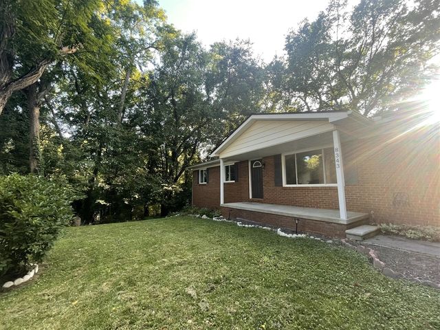 8343 Atlas Drive, Brighton, MI 48116