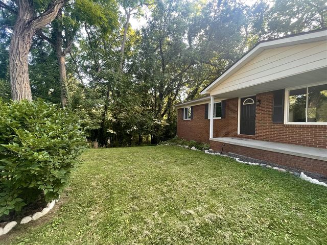 8343 Atlas Drive, Brighton, MI 48116