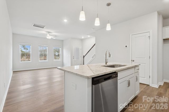 4628 Lakeview Road 5, Charlotte, NC 28216