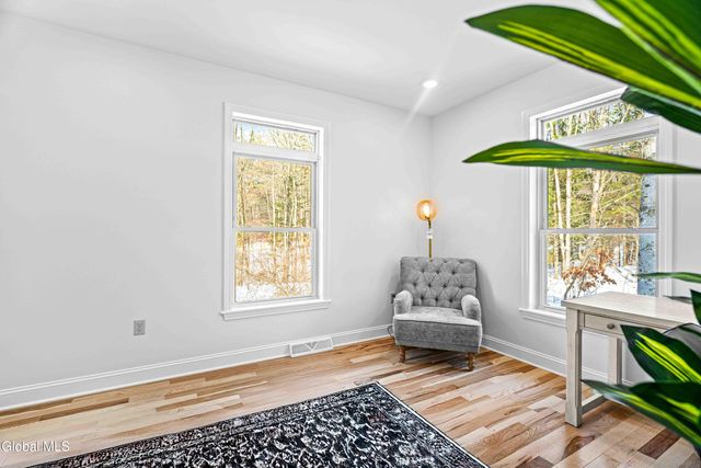 478 Selfridge Road, Moreau, NY 12831