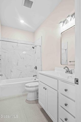 478 Selfridge Road, Moreau, NY 12831