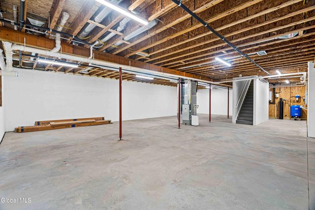 478 Selfridge Road, Moreau, NY 12831