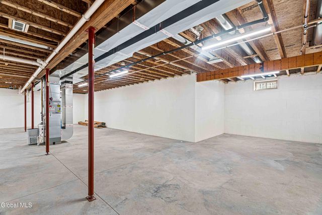 478 Selfridge Road, Moreau, NY 12831