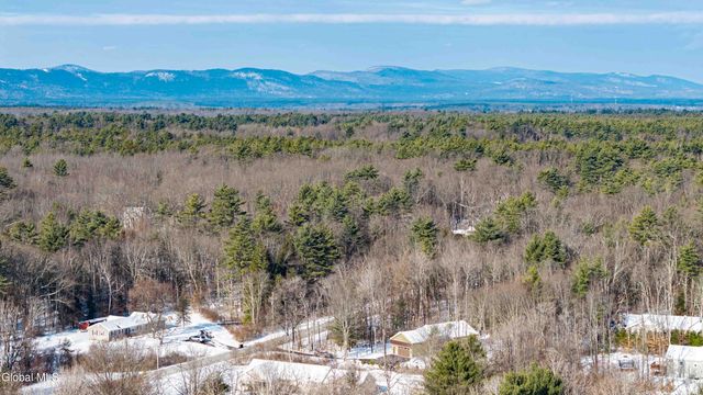 478 Selfridge Road, Moreau, NY 12831