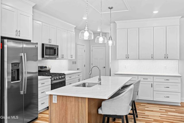 478 Selfridge Road, Moreau, NY 12831