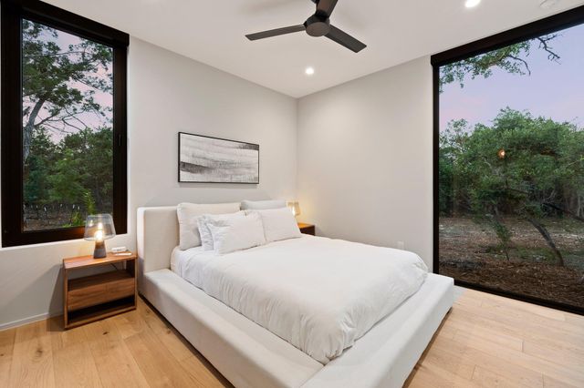 300 Misti Lane LN, Driftwood, TX 78619