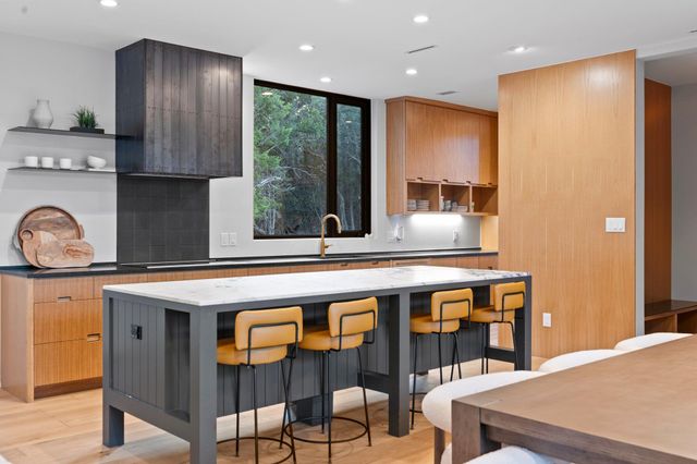 300 Misti Lane LN, Driftwood, TX 78619