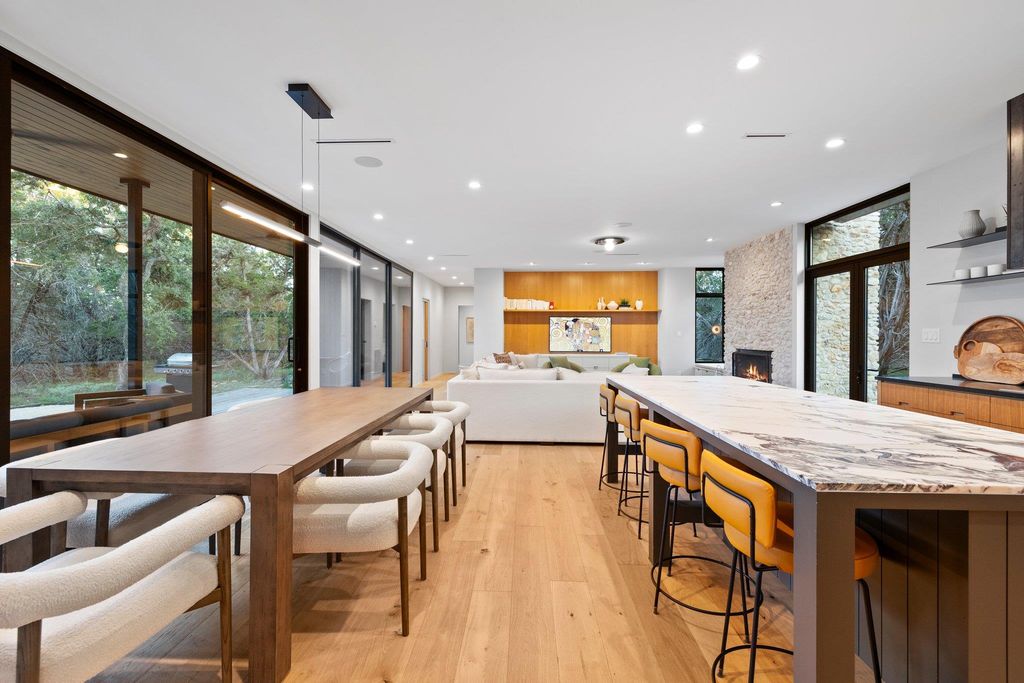 300 Misti Lane LN, Driftwood, TX 78619