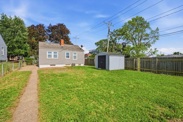 424 20th Street, Bettendorf, IA 52722