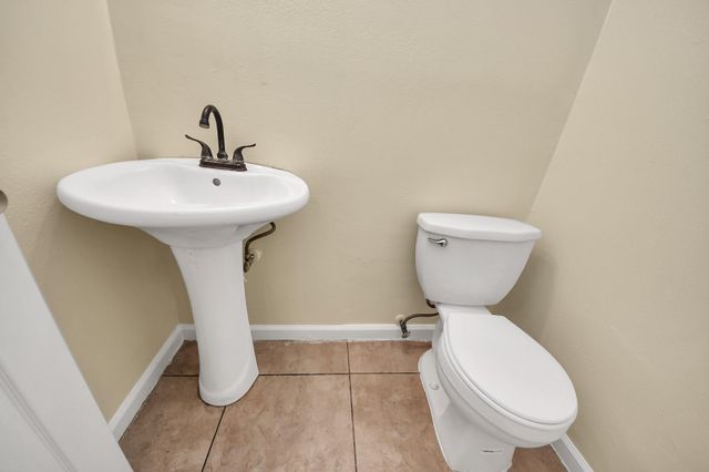13507 White Cliff Drive, Houston, TX 77065