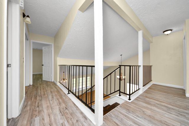 13507 White Cliff Drive, Houston, TX 77065
