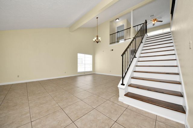 13507 White Cliff Drive, Houston, TX 77065
