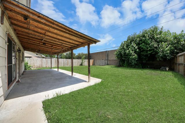13507 White Cliff Drive, Houston, TX 77065