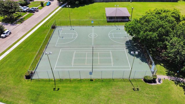 13507 White Cliff Drive, Houston, TX 77065