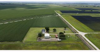 1737 County Road 425, Clemville, TX 77414