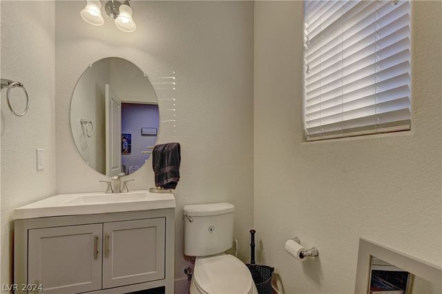 426 Port Reggio Street, Las Vegas, NV 89138