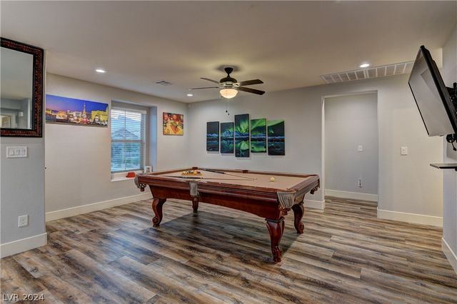 426 Port Reggio Street, Las Vegas, NV 89138