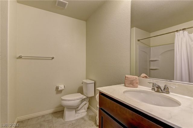 426 Port Reggio Street, Las Vegas, NV 89138