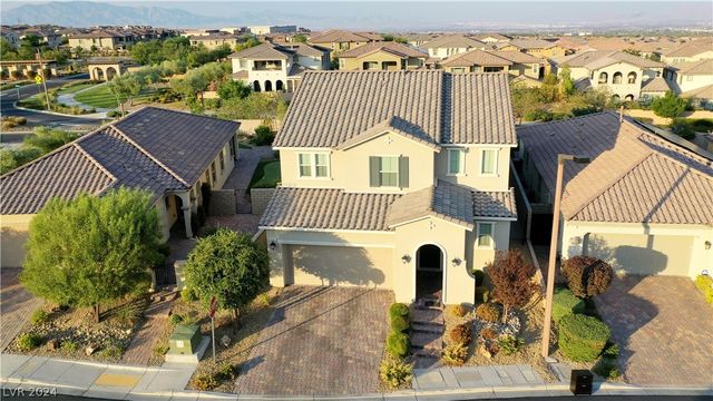 426 Port Reggio Street, Las Vegas, NV 89138