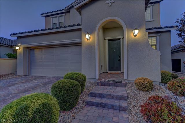 426 Port Reggio Street, Las Vegas, NV 89138