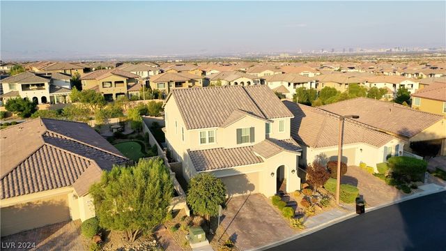 426 Port Reggio Street, Las Vegas, NV 89138