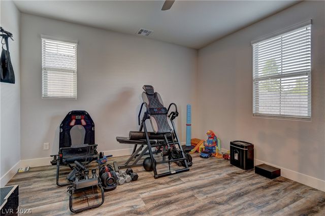 426 Port Reggio Street, Las Vegas, NV 89138
