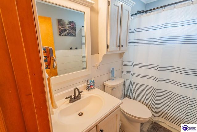 212 Greensburg Road, Hodgenville, KY 42748