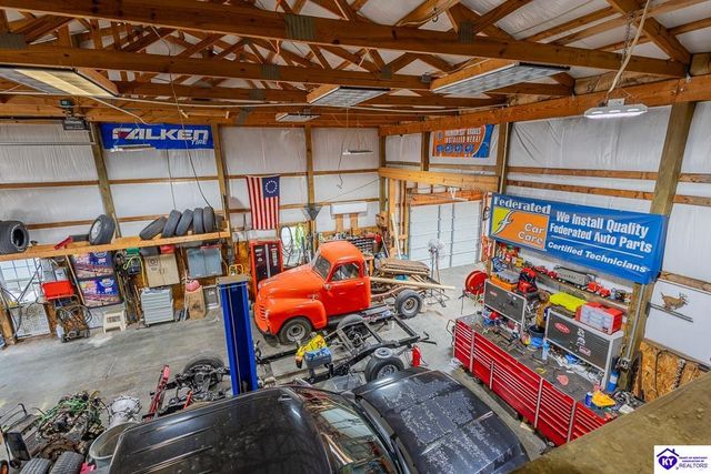 212 Greensburg Road, Hodgenville, KY 42748