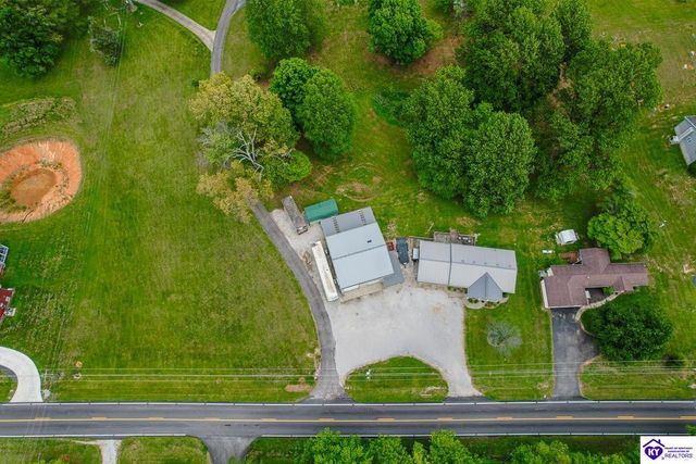 212 Greensburg Road, Hodgenville, KY 42748