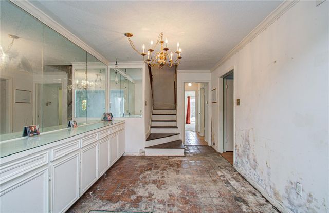 1311 Town Circle 4, Baytown, TX 77520