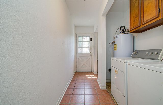 1311 Town Circle 4, Baytown, TX 77520