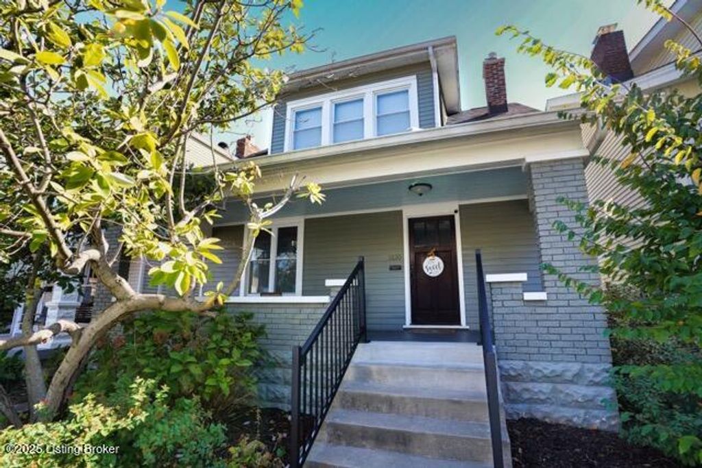1820 Bonnycastle Ave, Louisville, KY 40205
