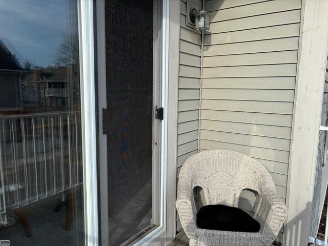 16547 Covington Drive, Clinton Township, MI 48038