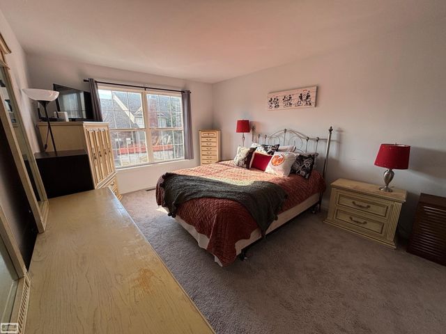 16547 Covington Drive, Clinton Township, MI 48038