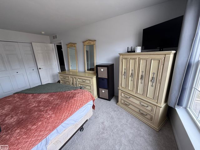 16547 Covington Drive, Clinton Township, MI 48038