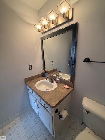 16547 Covington Drive, Clinton Township, MI 48038