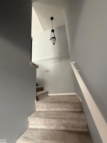 16547 Covington Drive, Clinton Township, MI 48038