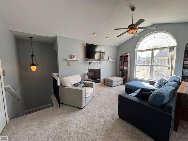 16547 Covington Drive, Clinton Township, MI 48038