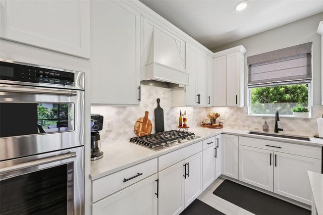 10004 CORAL SHORE DRIVE, Englewood, FL 34223