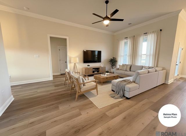 8798 Lyndanne Drive, Denham Springs, LA 70726