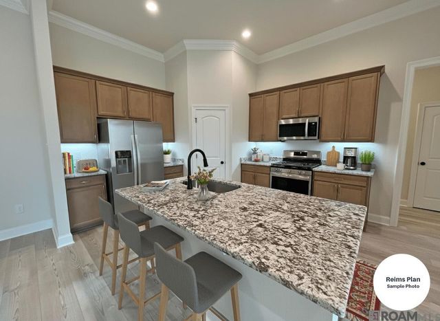 8798 Lyndanne Drive, Denham Springs, LA 70726